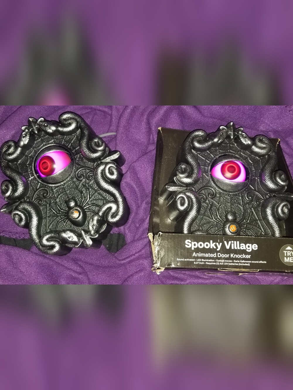 NWT Spooky Village Animated Moving Eyeball Door Knocker Halloween Decorations X2